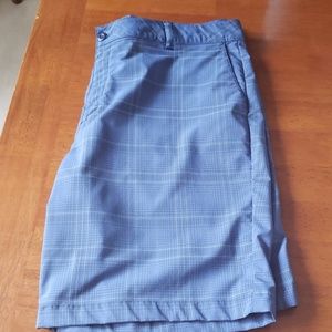 Men's size 40 Under Armour shorts